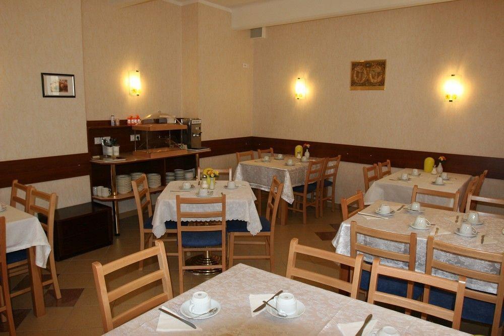 Hotel Terminus Βιέννη Εξωτερικό φωτογραφία